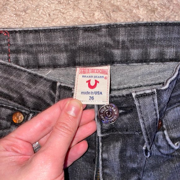 TRUE RELIGION "JULIE" BLACK WASHED VINTAGE SKINNY JEANS - Picture 3 of 6